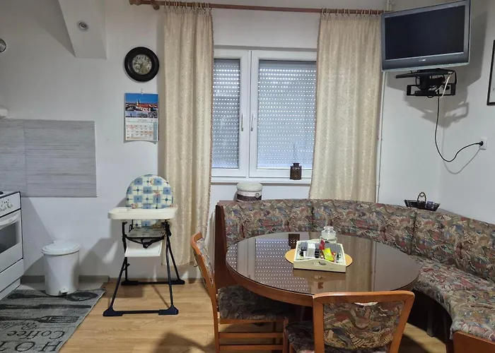 Nikodijevic Apartamento *